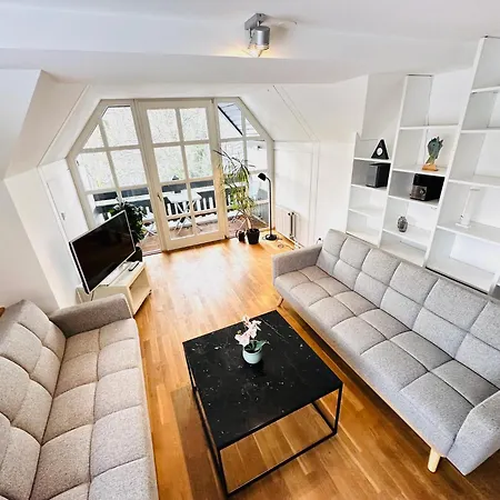 Tannen Apartment- 5 Personen- Balkon- Waschmaschine- Parkplatz Apartman Wolfsburg