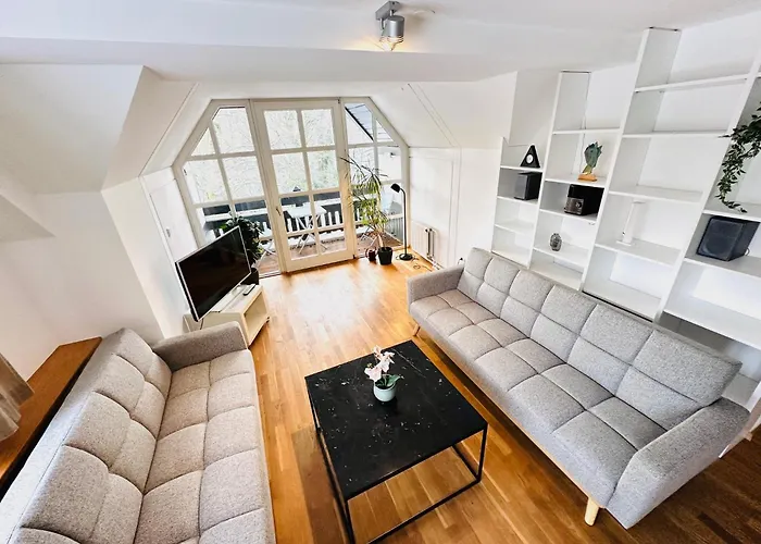 Tannen Apartment- 5 Personen- Balkon- Waschmaschine- Parkplatz Apartman Wolfsburg