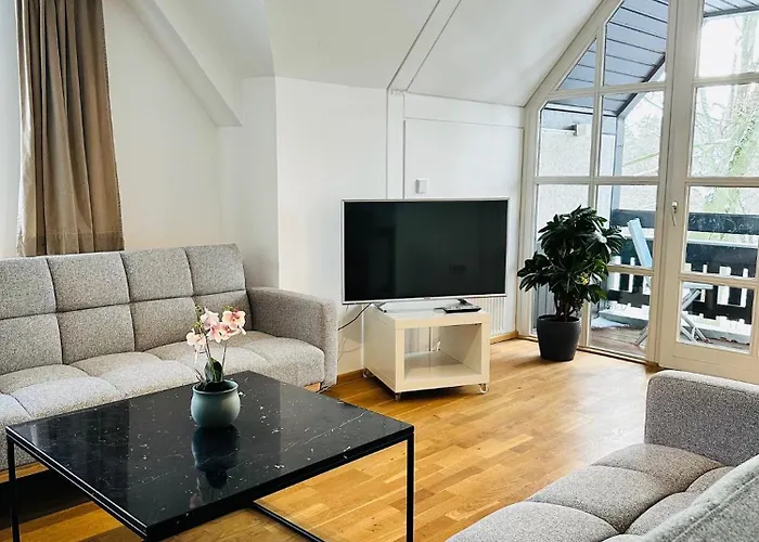 Tannen Apartment- 5 Personen- Balkon- Waschmaschine- Parkplatz Apartman Wolfsburg